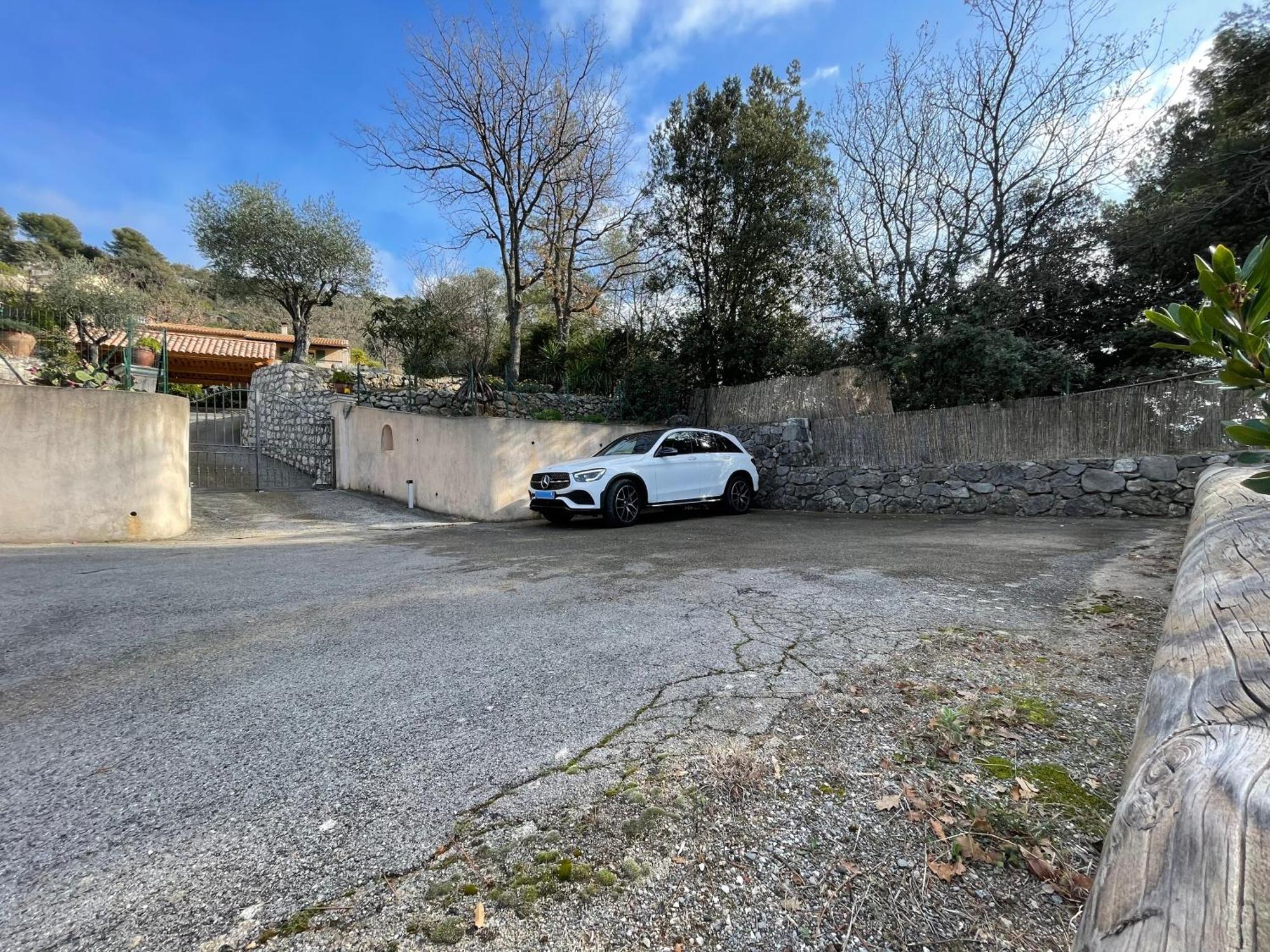 Rez De Jardin, Entre Et Montagne Apartamento Levens